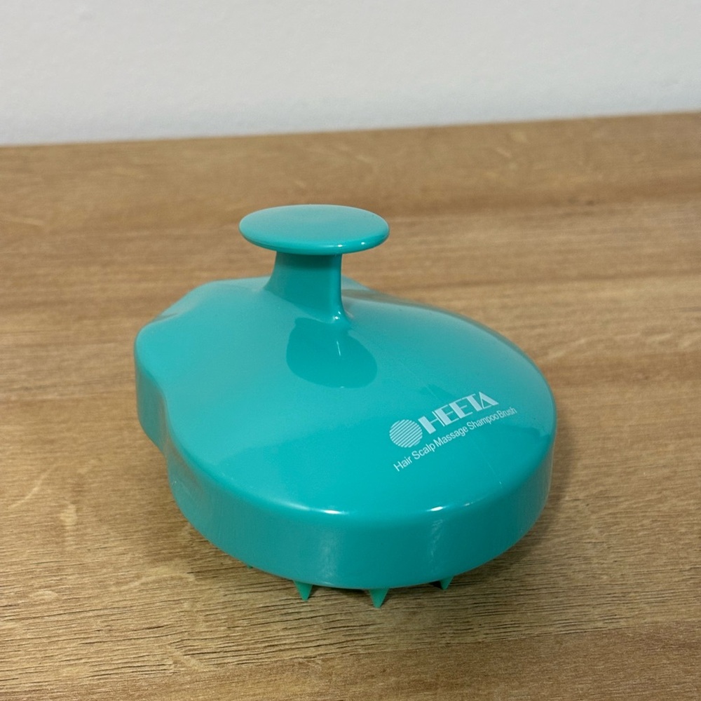 HEETA Scalp Massager in Teal